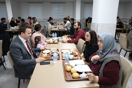 İlimizde Misafir Edilen Depremzede Vatandaşlarımızla İftar Yapıldı.