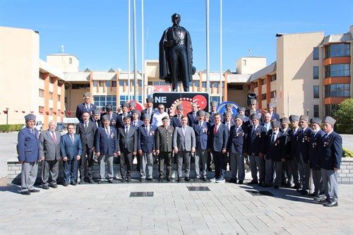 19 Eylül Gaziler Günü Erzincan’da Düzenlenen Resmî Törenle Kutlandı.