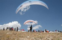 Yamaç Paraşütü